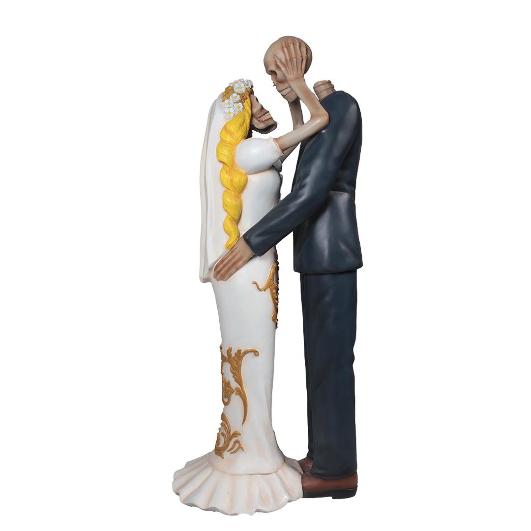 Married Skeletons Statue - LM Treasures Prop Rentals 