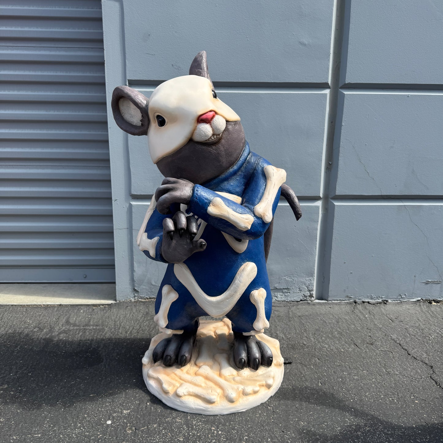 Skeleton Mouse Halloween Statue