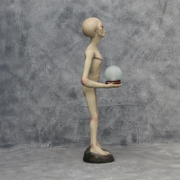 Alien Encounter With Lamp Statue