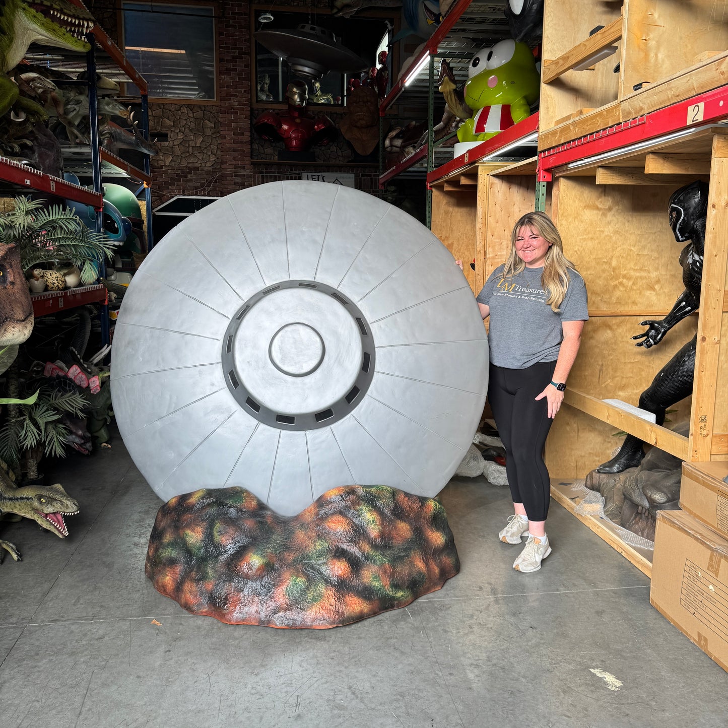 Large Crashed Alien Space Ship UFO Statue