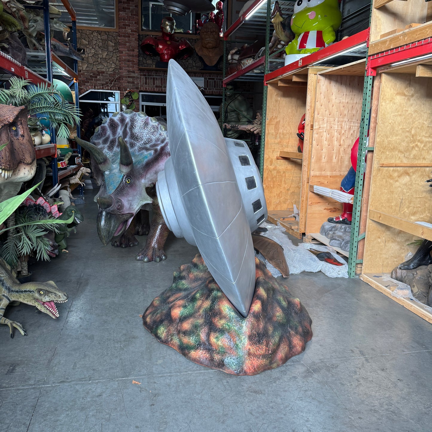 Large Crashed Alien Space Ship UFO Statue