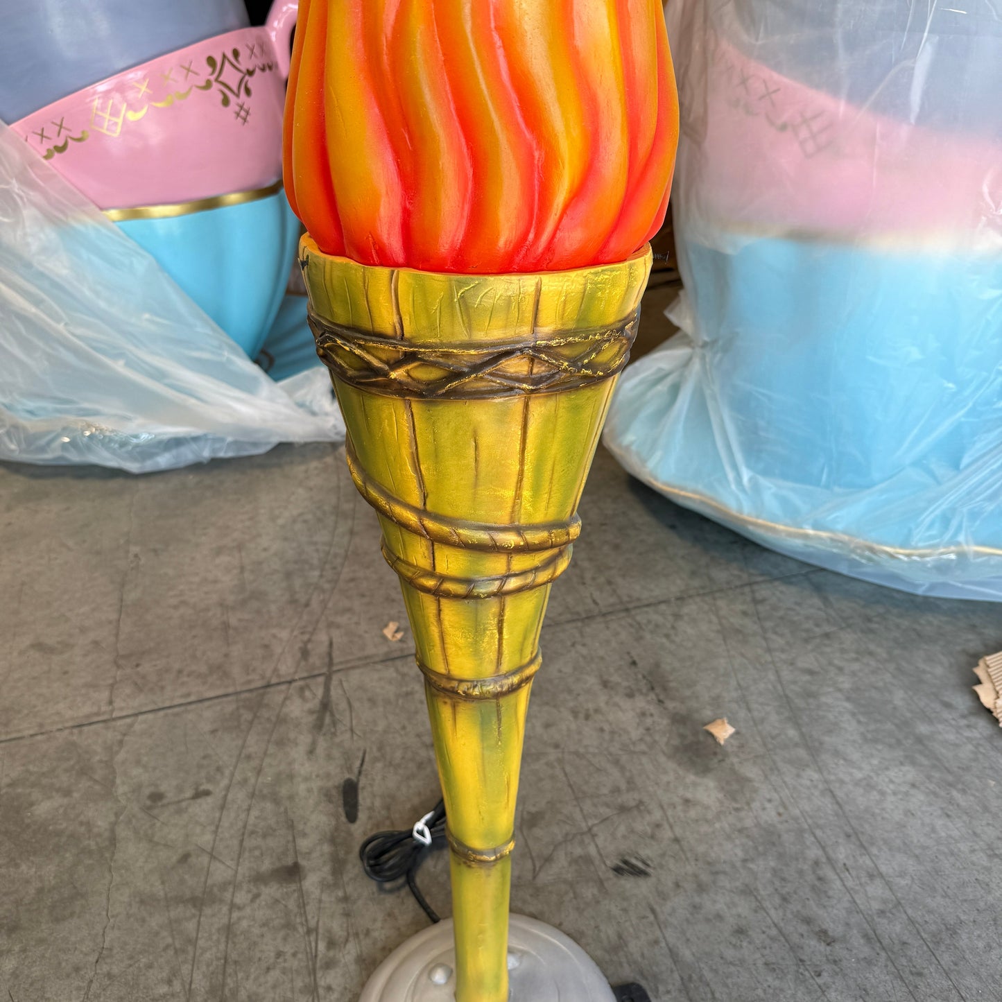Small Fire Tiki Torch Statue F0226-ABK-A