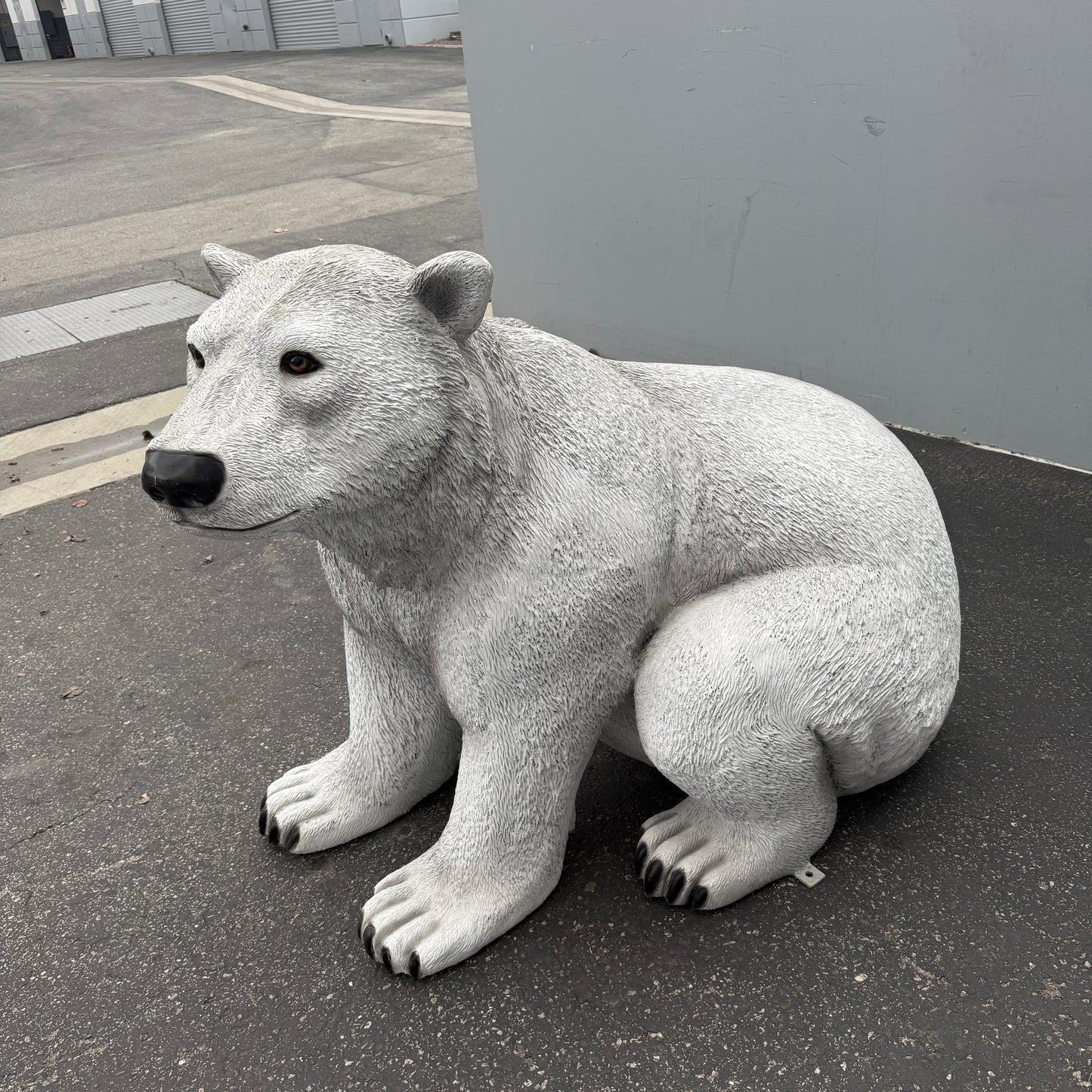 Sitting Polar Bear Statue