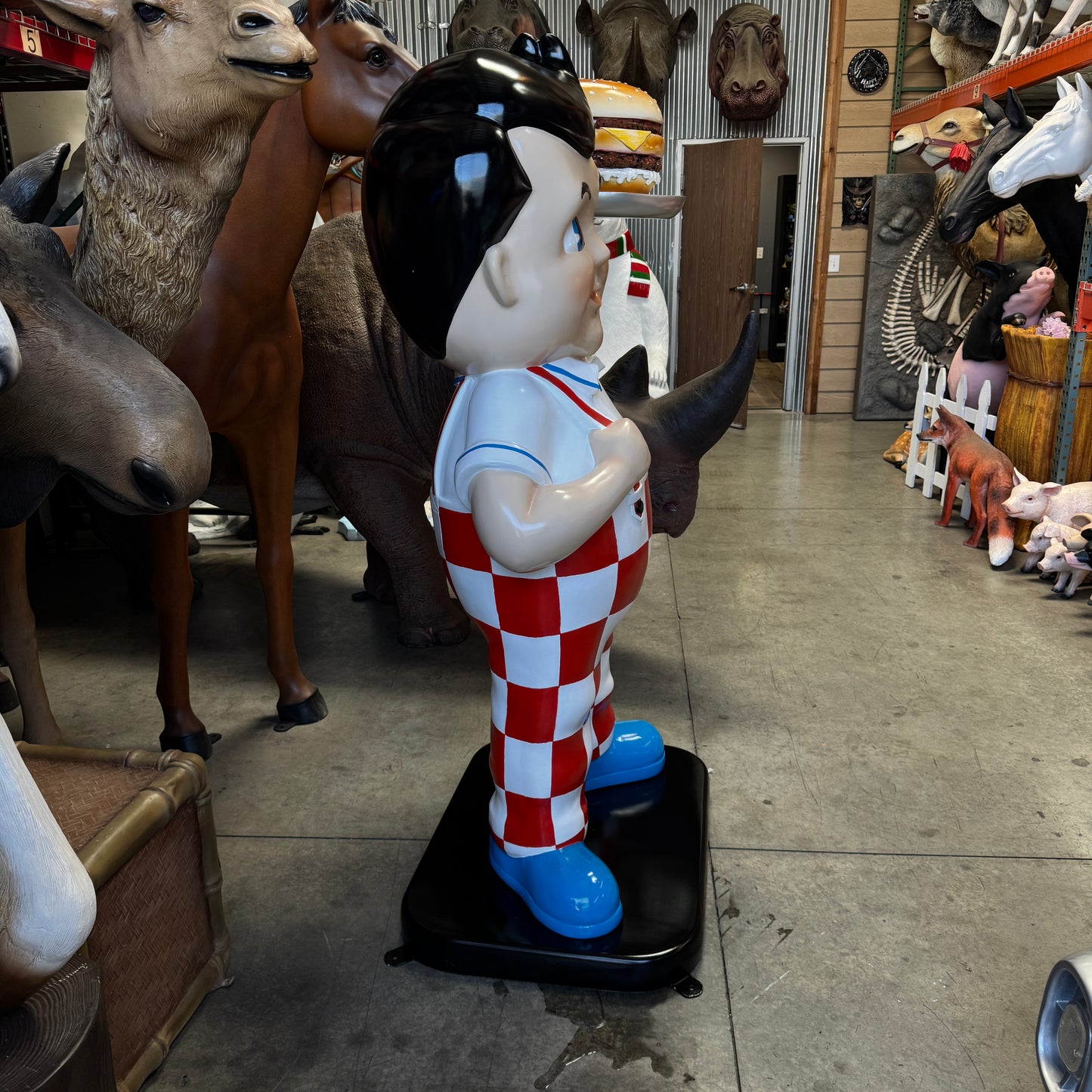 Boy With Hamburger Statue