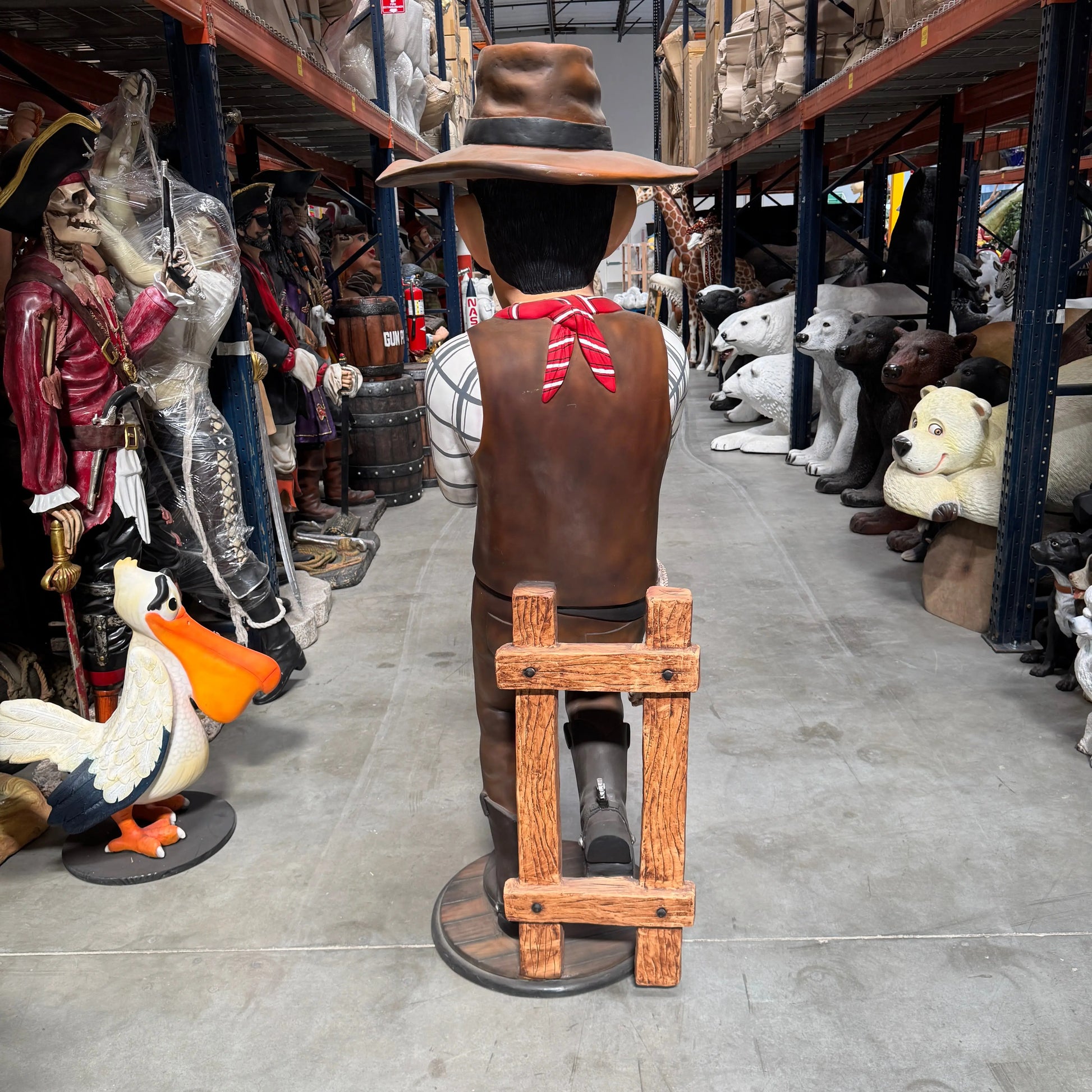 Cowboy Comic Statue LS258-C173-PT