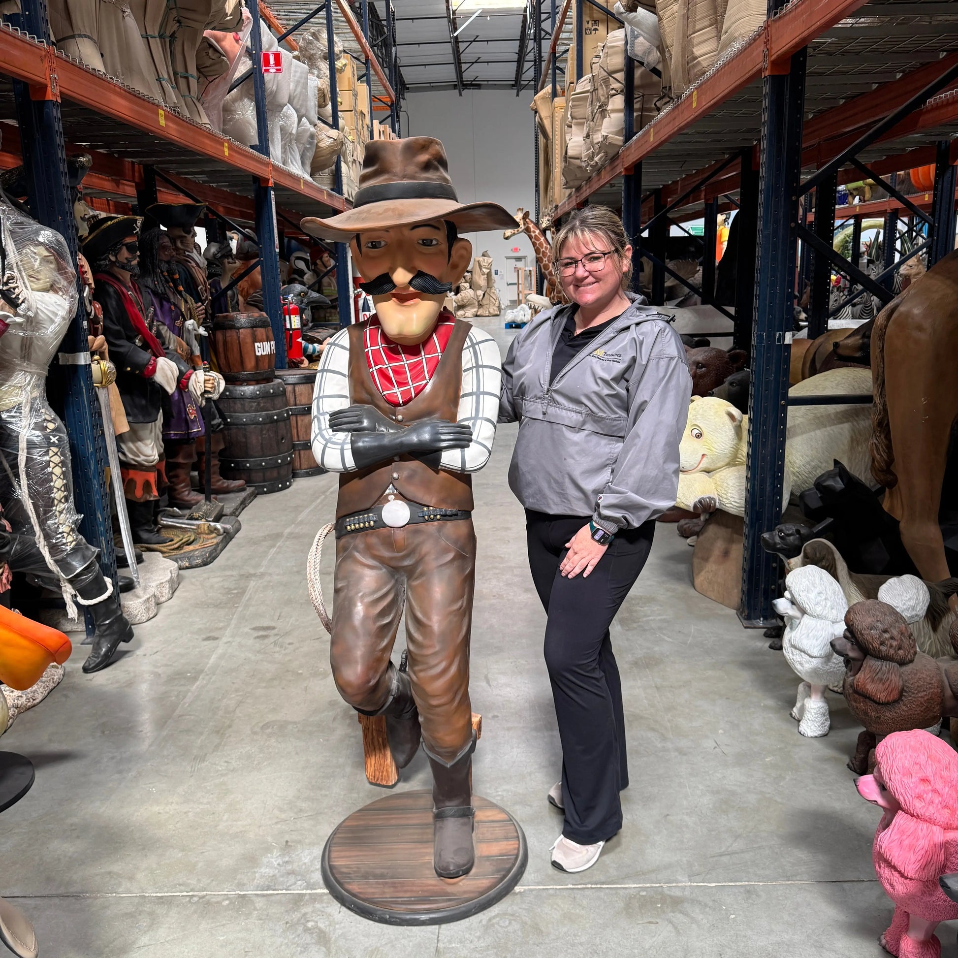 Cowboy Comic Statue LS258-C173-PT