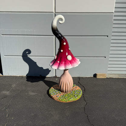 Large Dotted Mushroom Statue