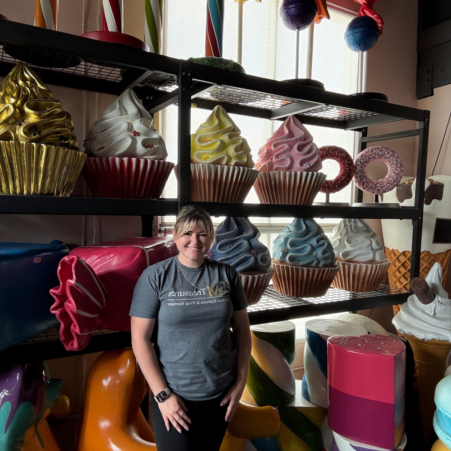 Blue Cupcake Statue With Stars