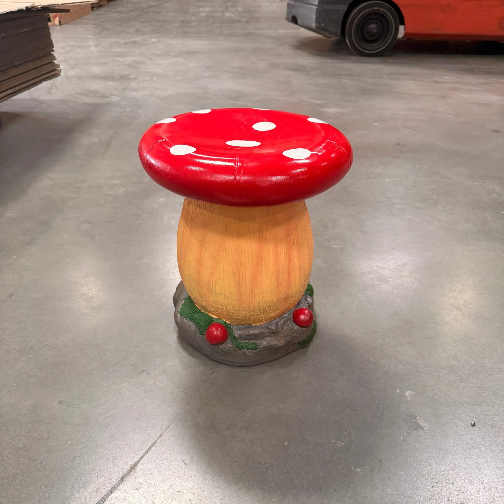 Small Mushroom Child's Stool Statue R0314C-F005-PT