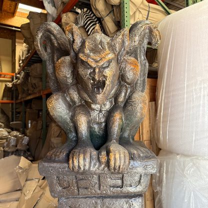 Gargoyle Pillar Statue