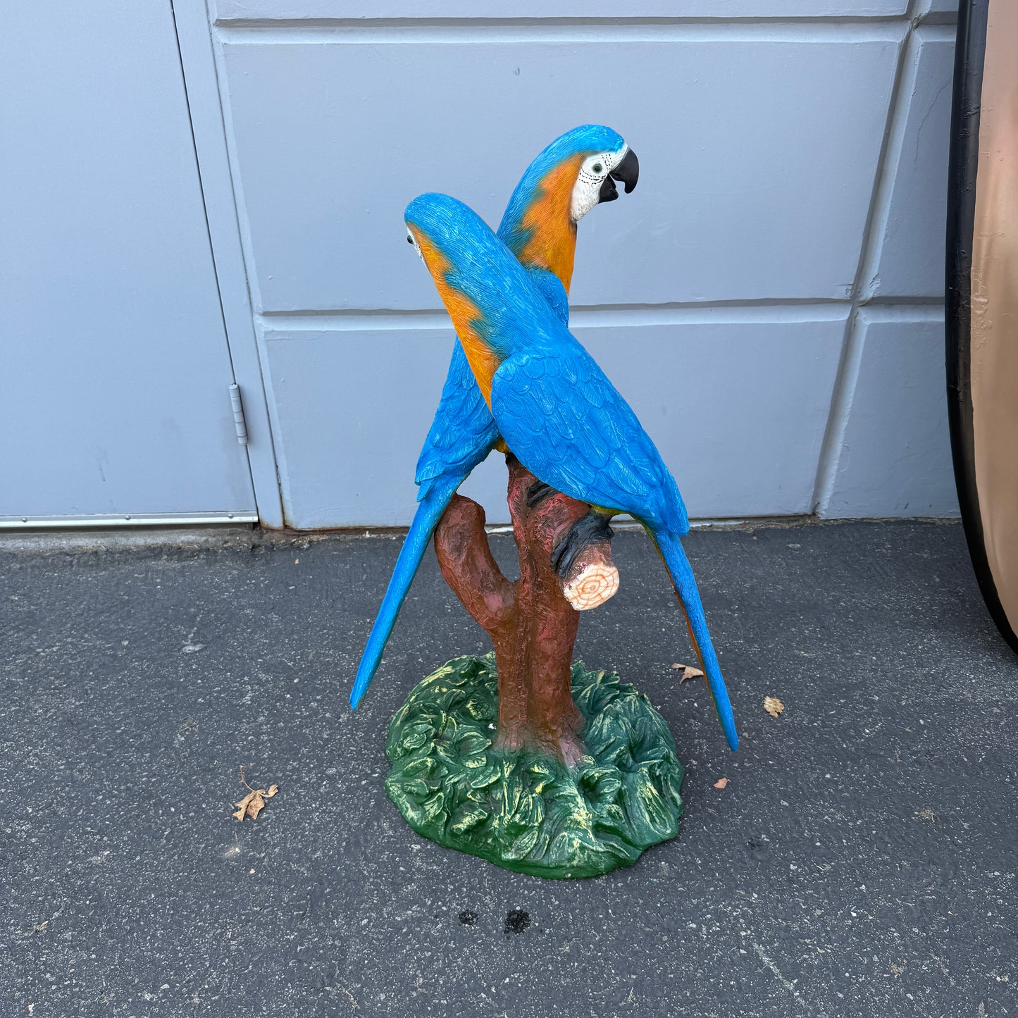 Blue Macaw Parrots On Branch Statue
