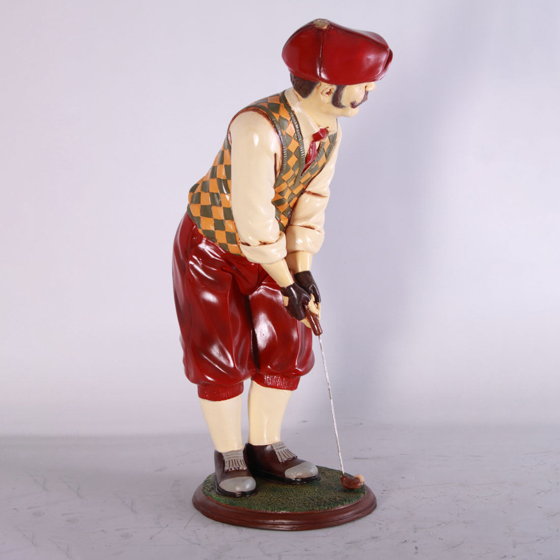 Golfer Aiming Small Statue