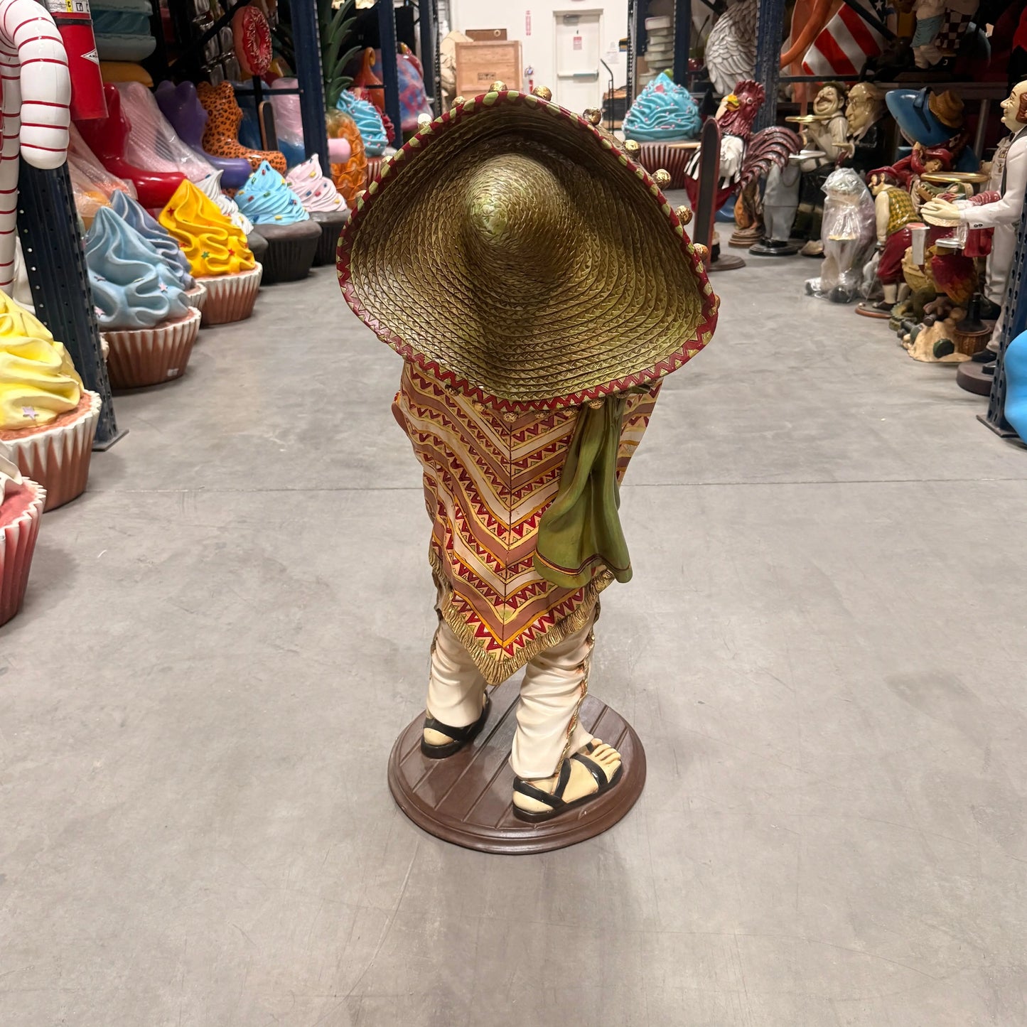 Mexican Cocktail Waiter 3 ft R0062-HFMCW-H