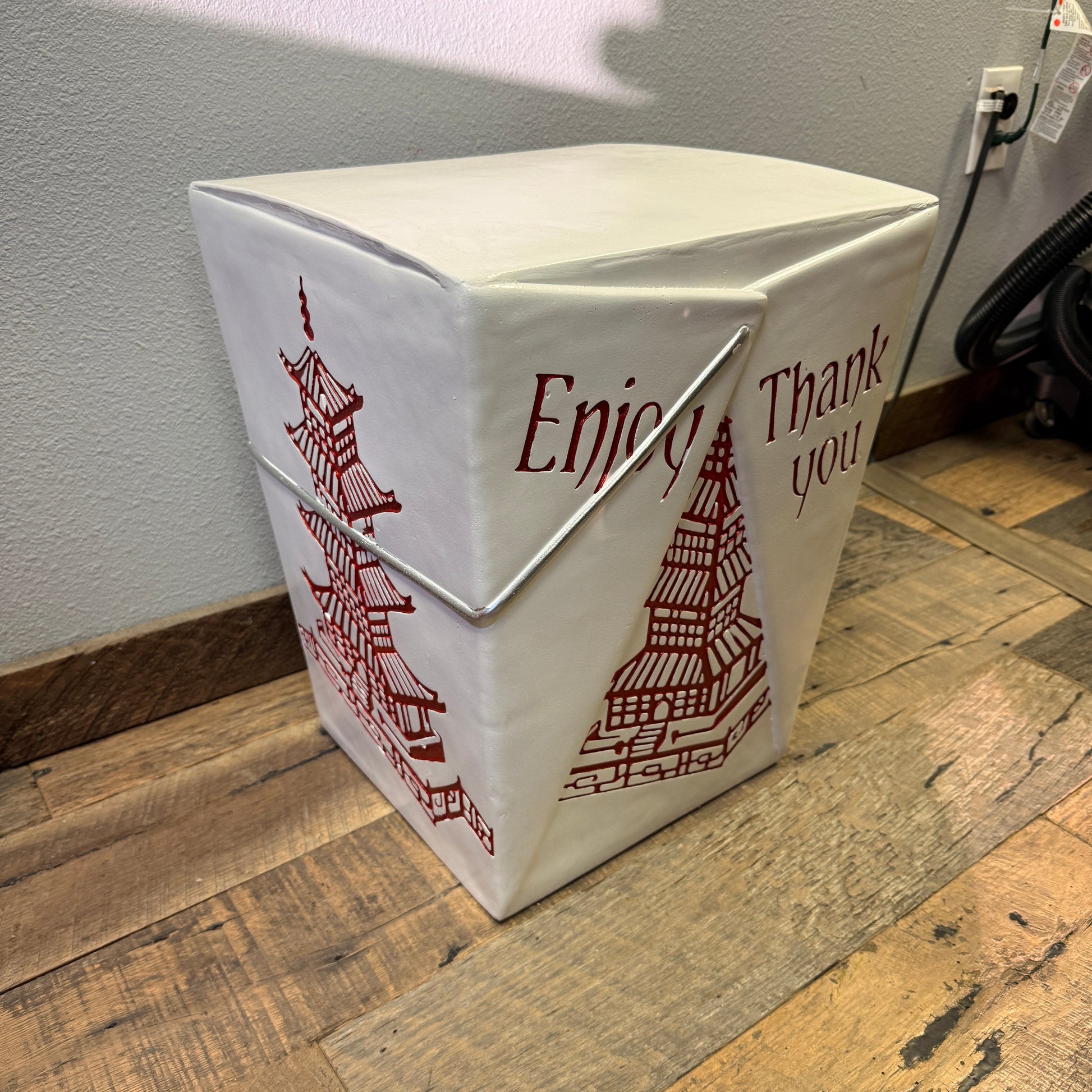 To Go Container Statue F0221-TakeOut-P