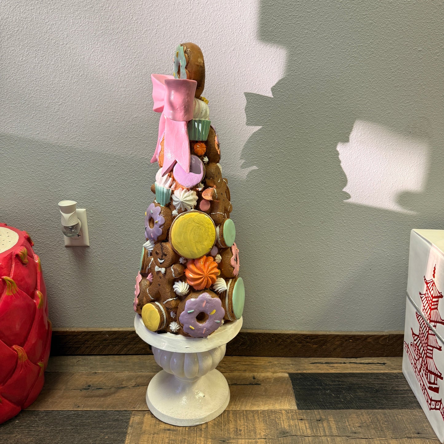 Small Gingerbread Christmas Tree Statue F0021-GingerTree-P