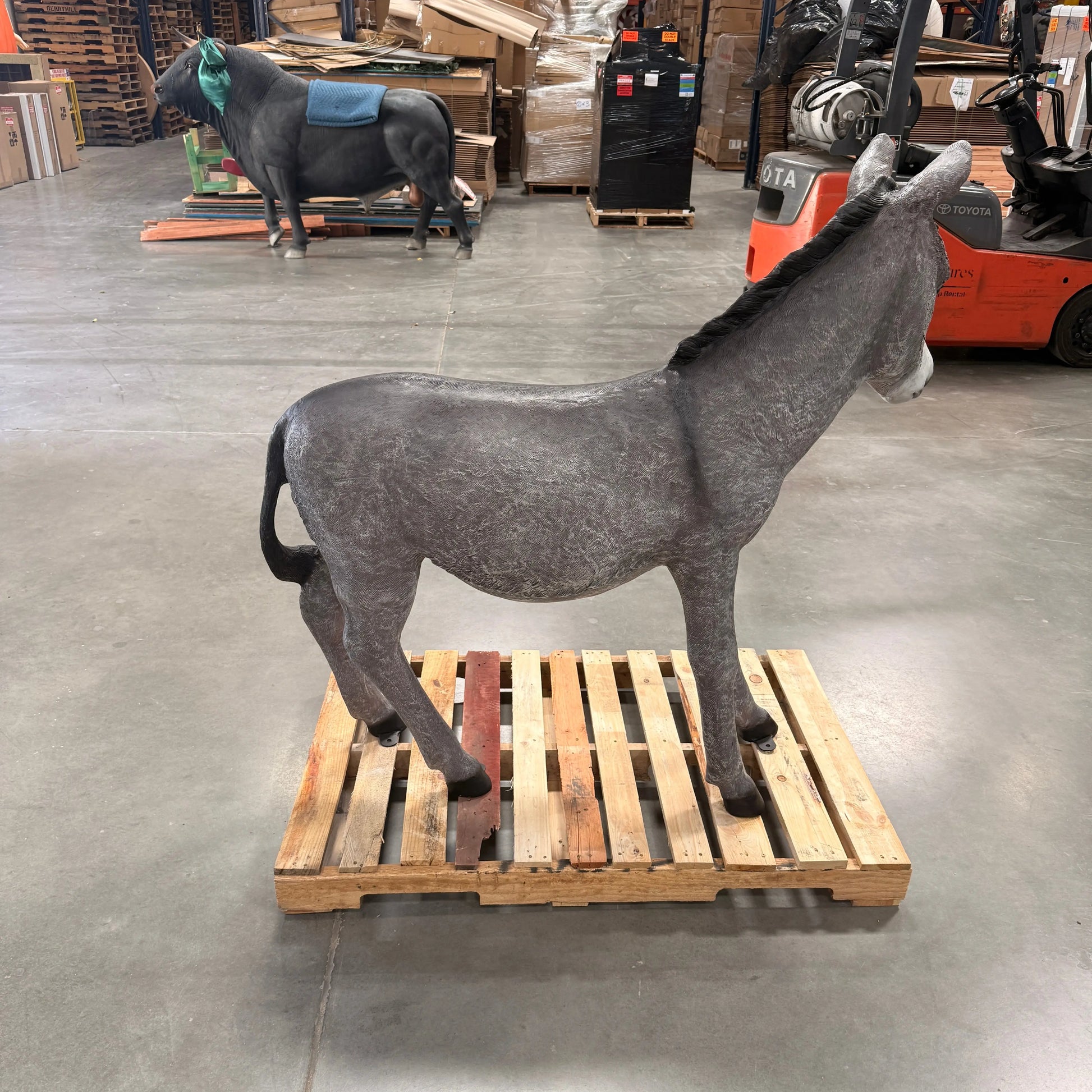 Gray Donkey Statue A0130G-080044-H