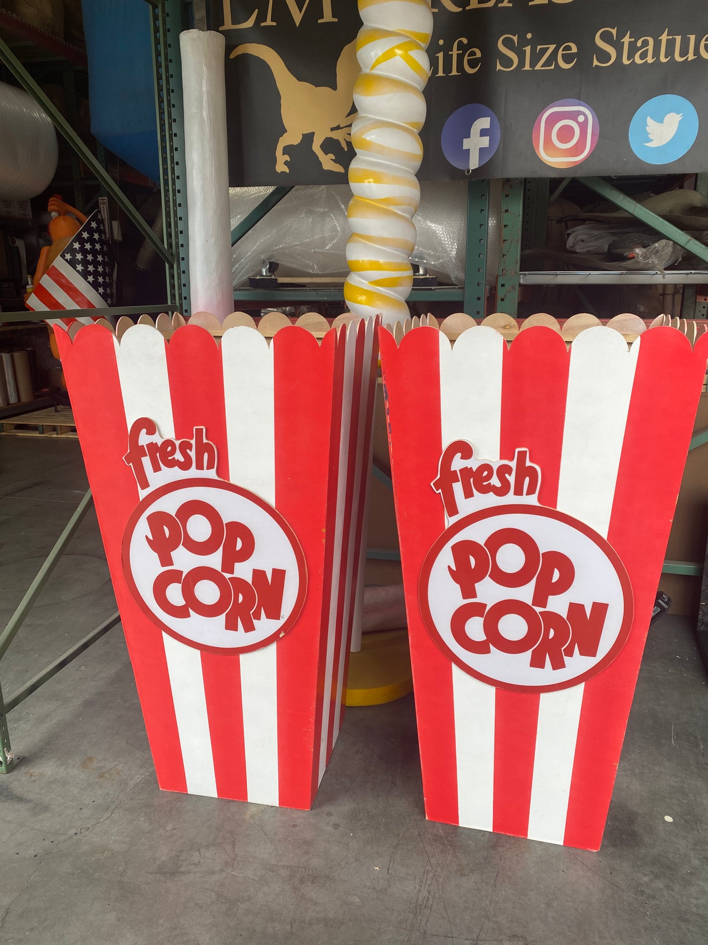 Small Popcorn Statue