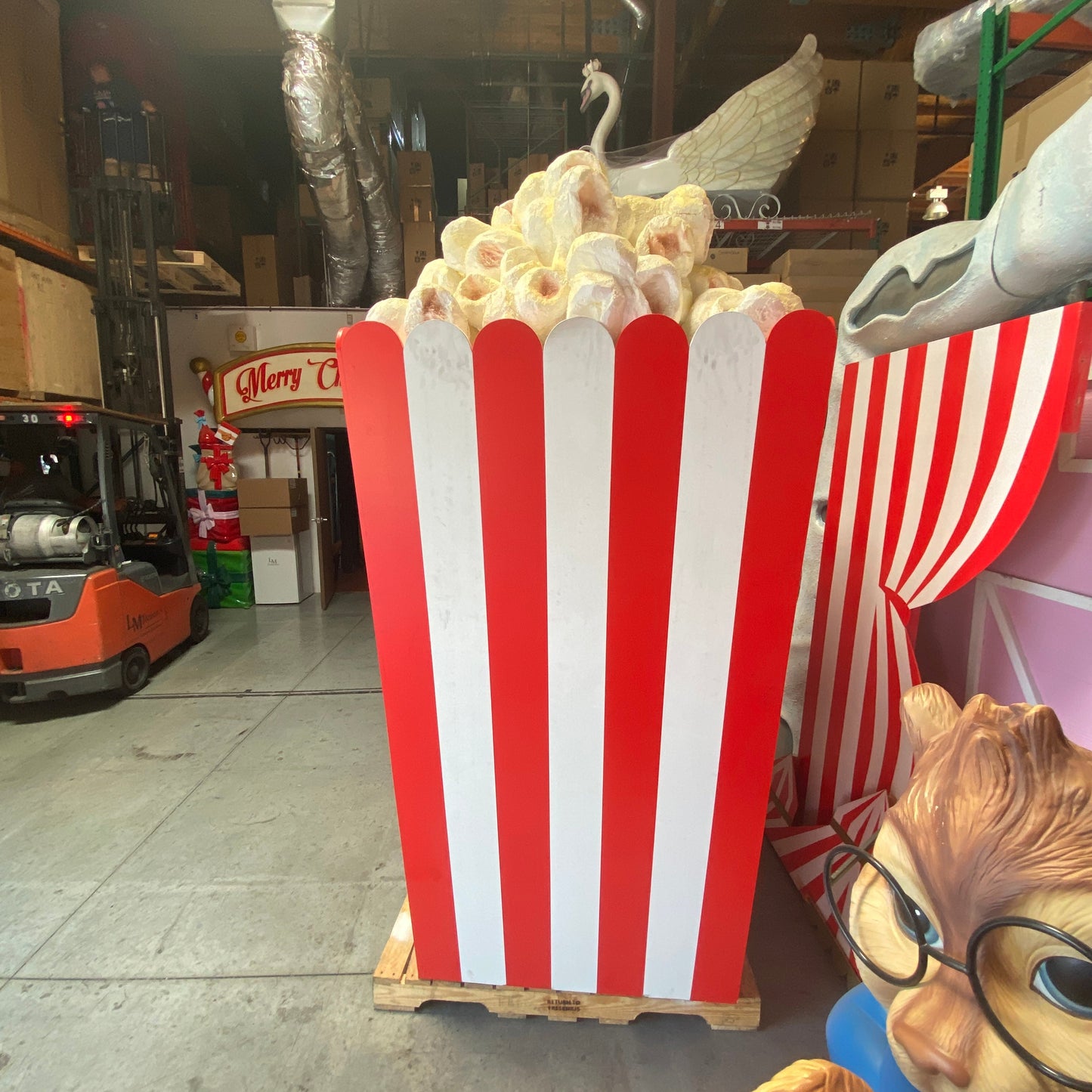 Giant Popcorn Statue