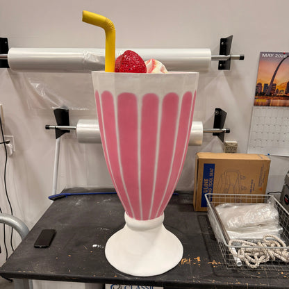 Ice Cream Milkshake Statue R0206-2472-A