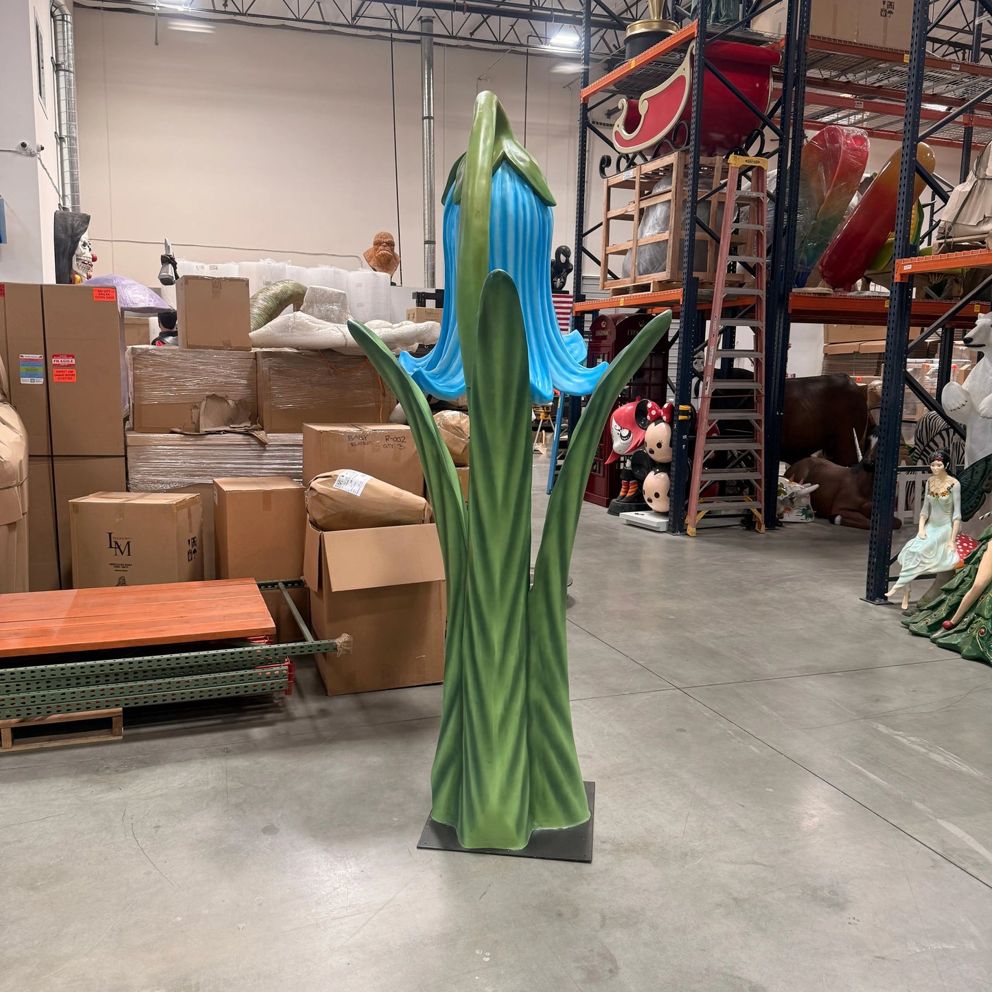 Giant Blue Flower Statue F0232B-2200-5-T