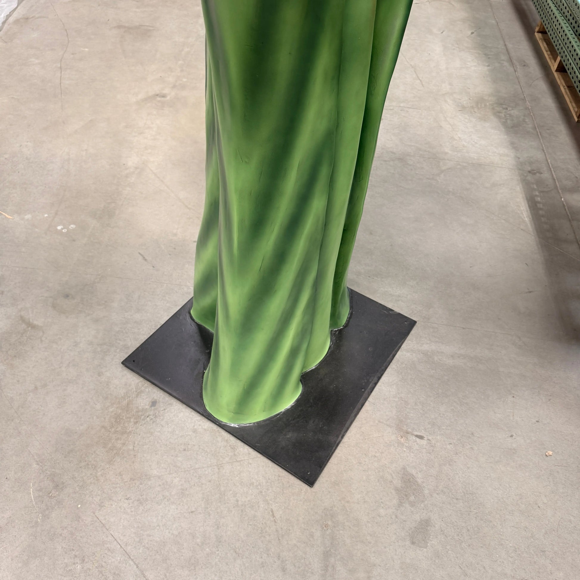 Giant Blue Flower Statue F0232B-2200-5-T