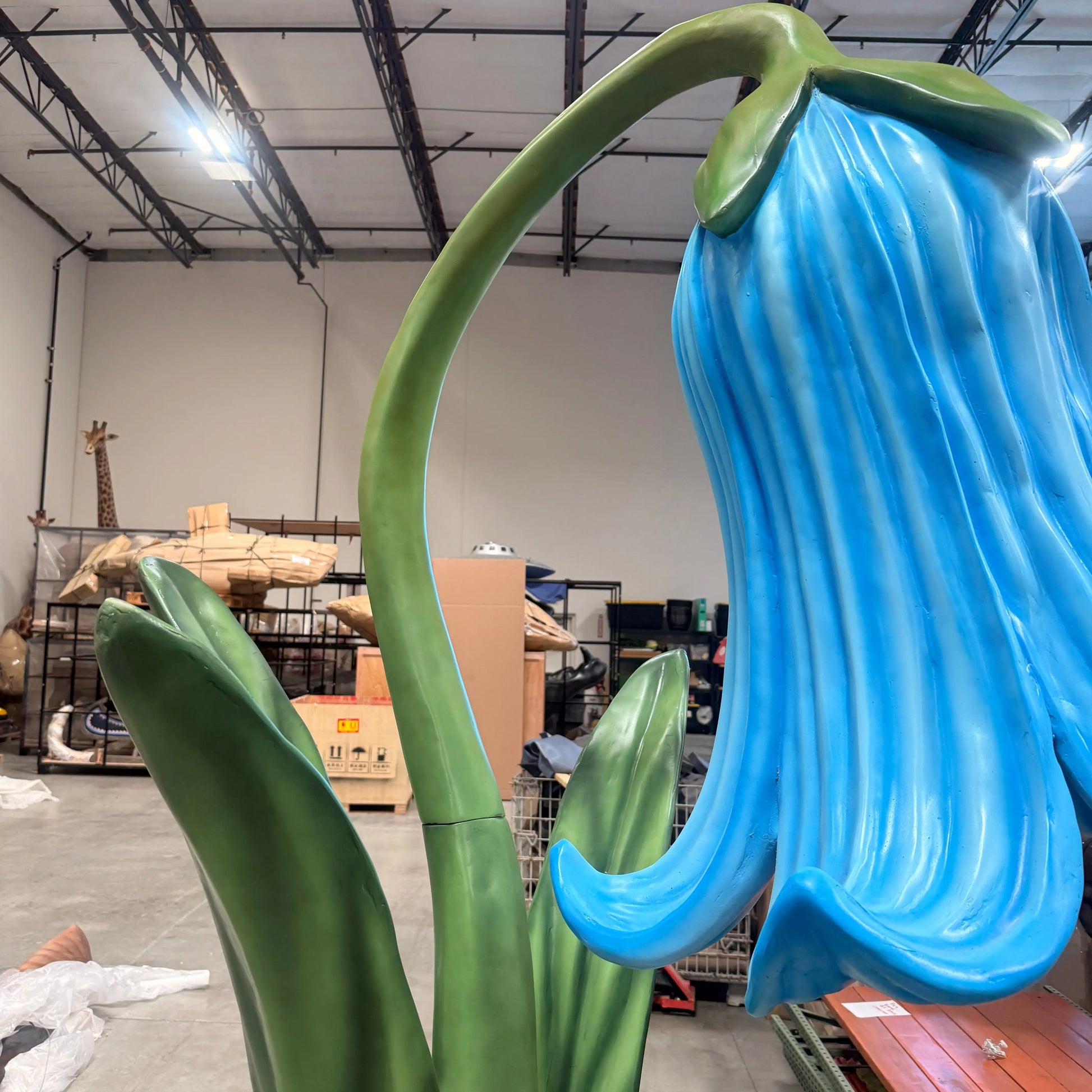 Giant Blue Flower Statue F0232B-2200-5-T