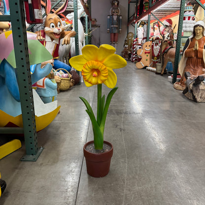 Small Narcis Flower Statue