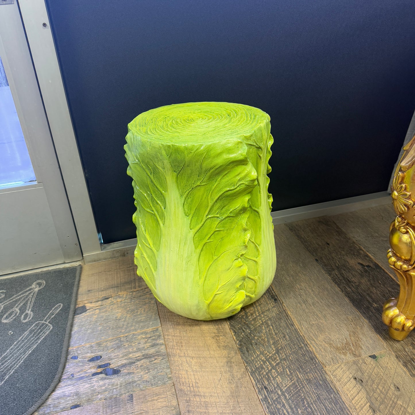 Lettuce Veggie Table Stool Statue