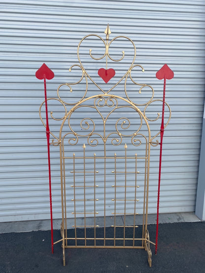 Queen Of Hearts Gate Statue