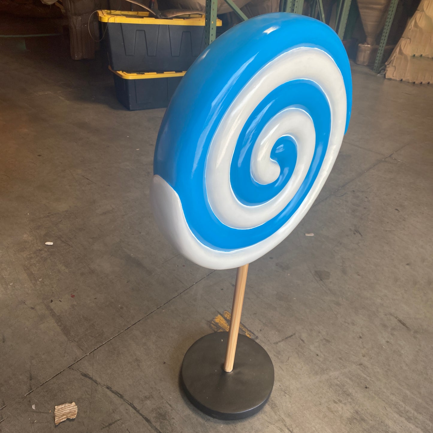 Small Blue Twirl Lollipop Statue
