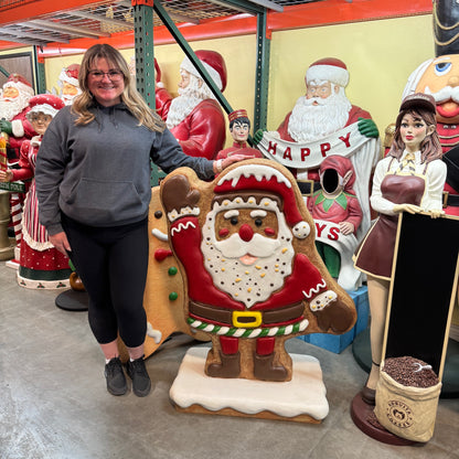 Gingerbread Santa Statue