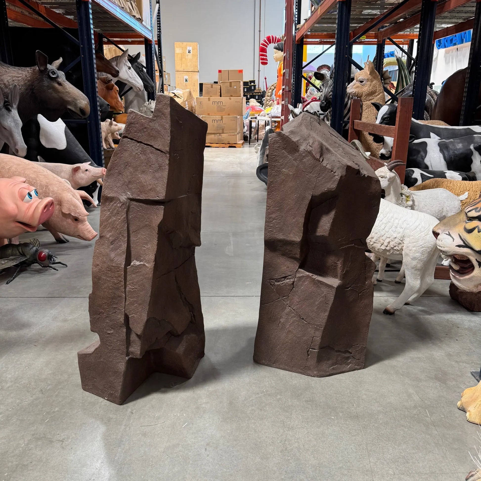 Skinny Sedona Brown Rock Statue M0276-250028-H