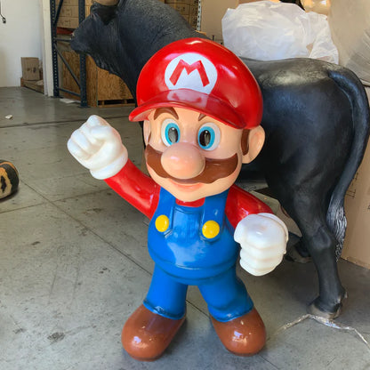 Small Mario Jumper Boy Statue