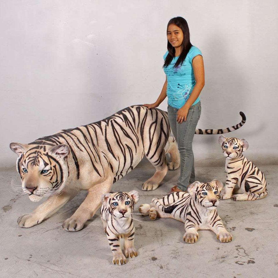 Siberian Tiger Cub Sitting Statue - LM Treasures Prop Rentals 