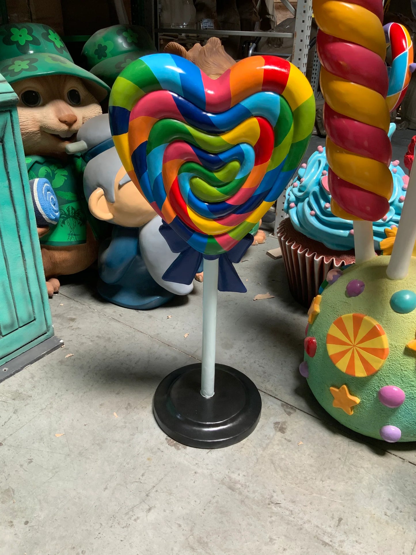 Rainbow Heart Lollipop Statue With Bow