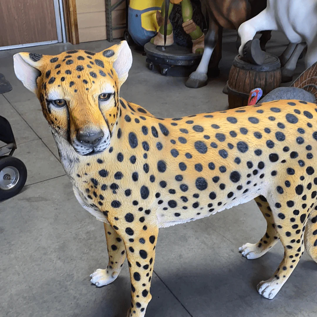 Cheetah Statue