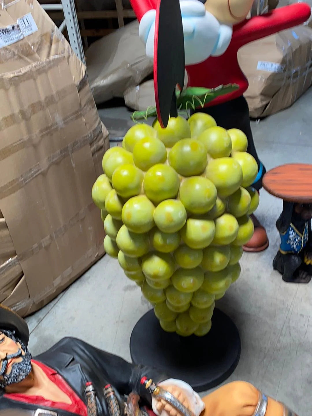 Green Grapes With Menu Statue