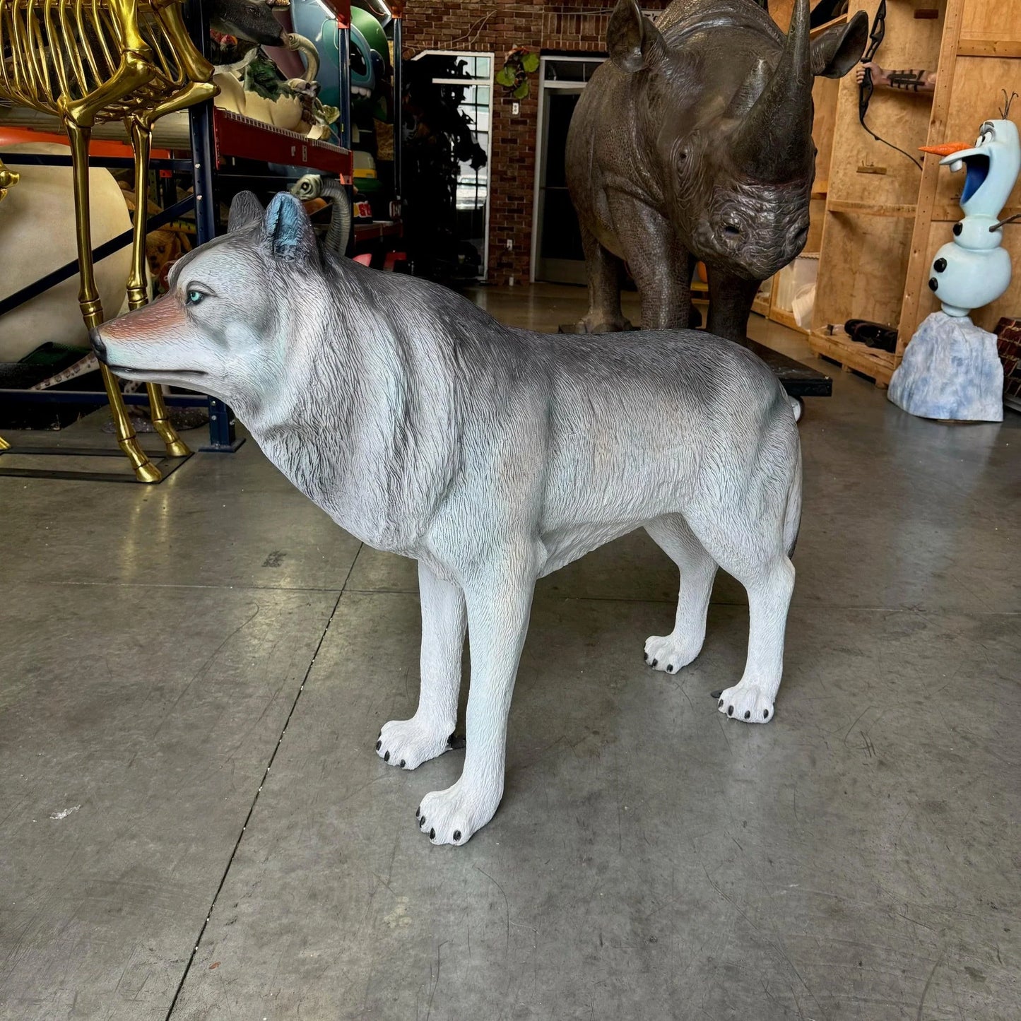 Wolf Statue