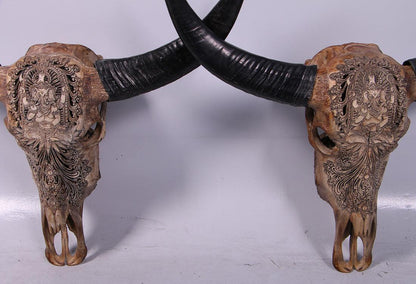 Bull Skull Life Size Statue - LM Treasures Prop Rentals 