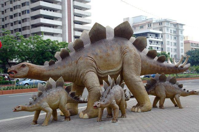 Large Stegosaurus Dinosaur Life Size Statue - LM Treasures Prop Rentals 