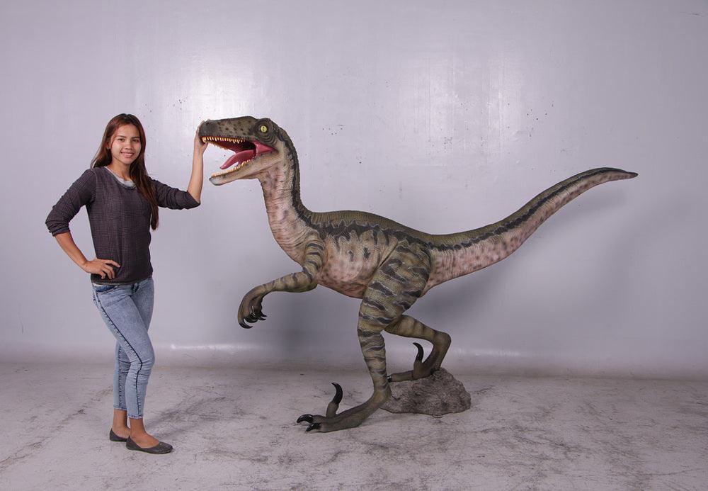 Green Velociraptor Dinosaur Statue - LM Treasures Prop Rentals 