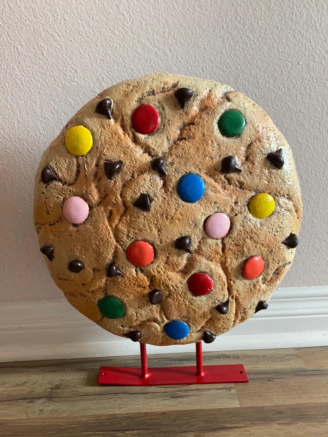 Hanging Cookie Statue