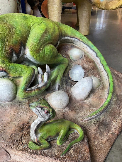 Oviraptor Dinosaur Nest Statue - LM Treasures Prop Rentals 