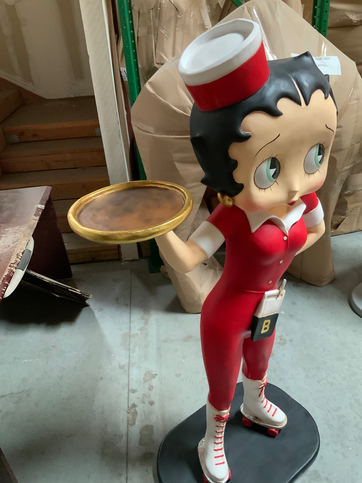 Betty Boop Waitress Statue - LM Treasures Prop Rentals 