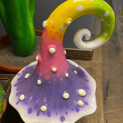 Small Swirl Mushroom Statue